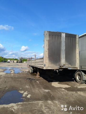 Бортовой полуприцеп Тонар