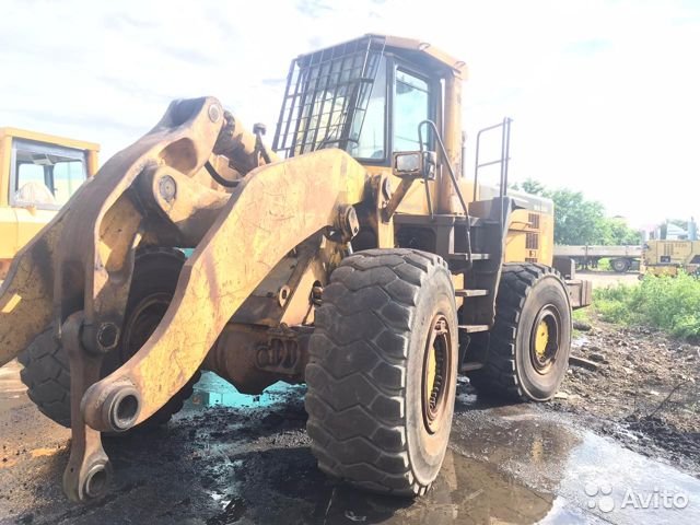 Фронтальный погрузчик Komatsu WA500