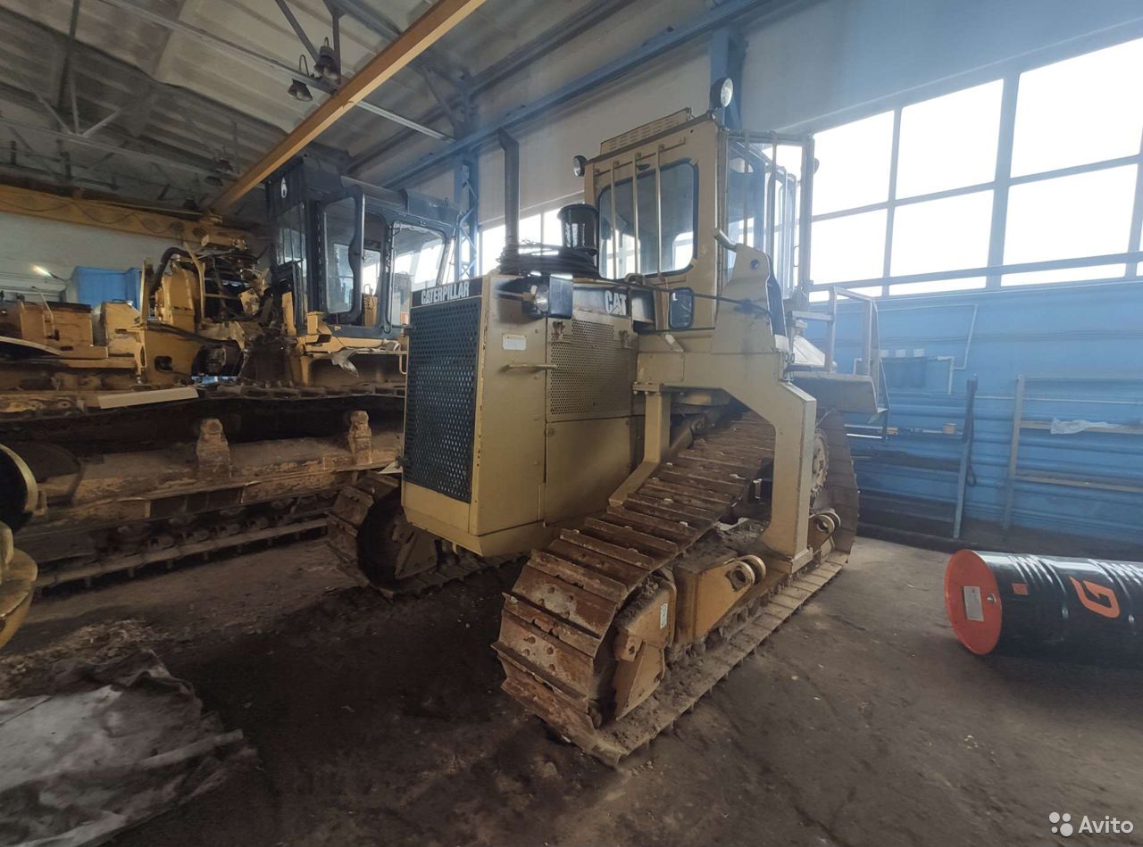 Трубоукладчик Caterpillar 561M