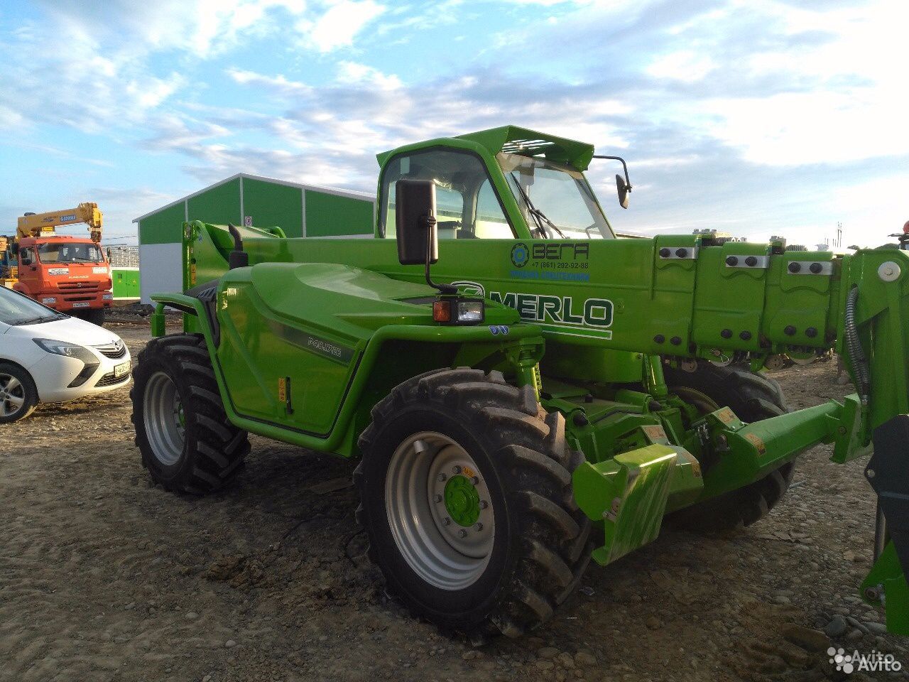 Телескопический погрузчик Merlo P 40.17