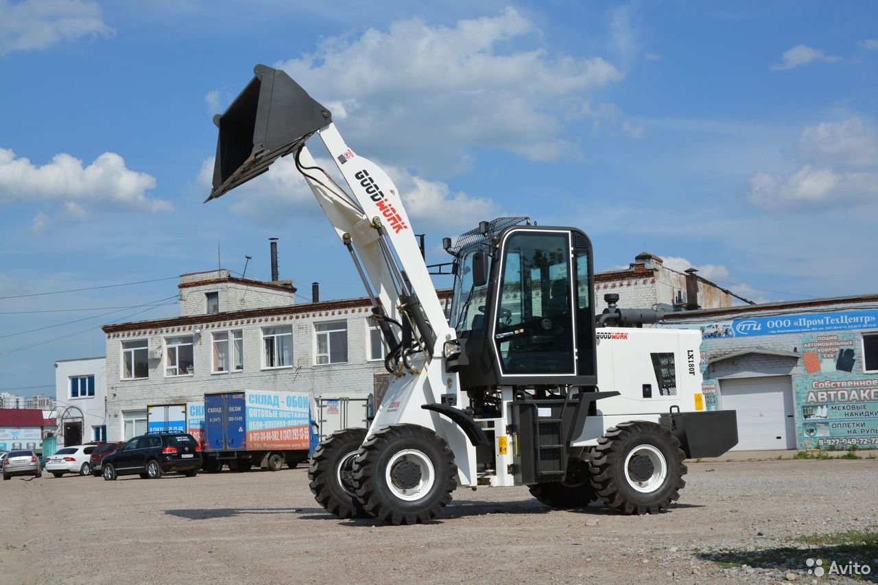 Фронтальный погрузчик GoodWork LХ180F
