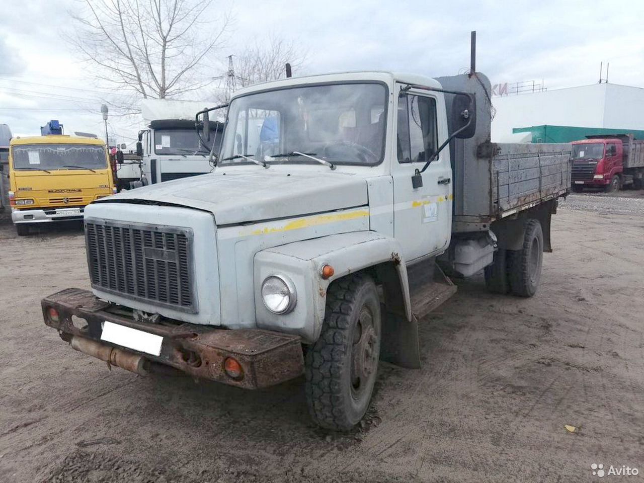 Бортовой грузовик ГАЗ 3307