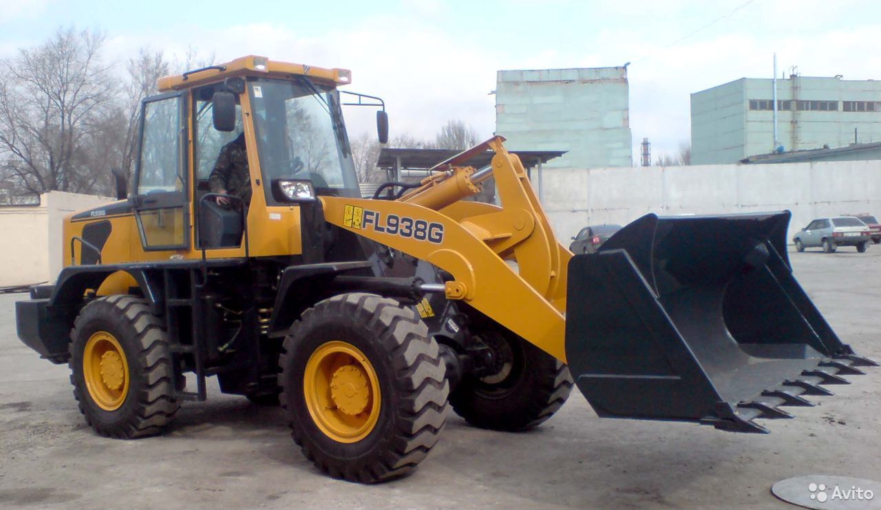 Фронтальный погрузчик Lovol FL938G
