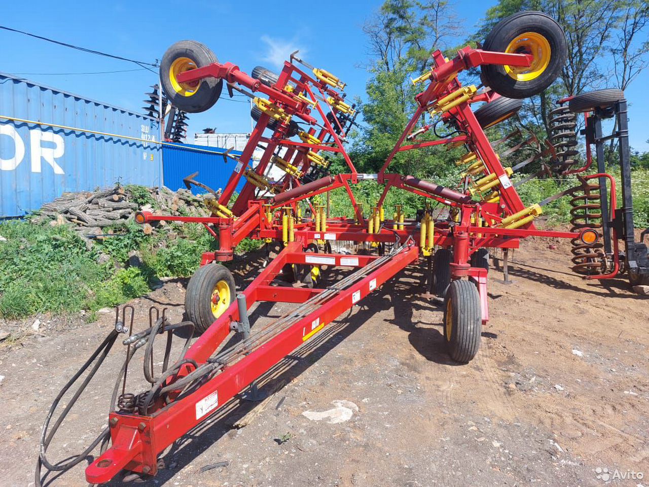 Культиватор Bourgault 8810 стерневой сплошной