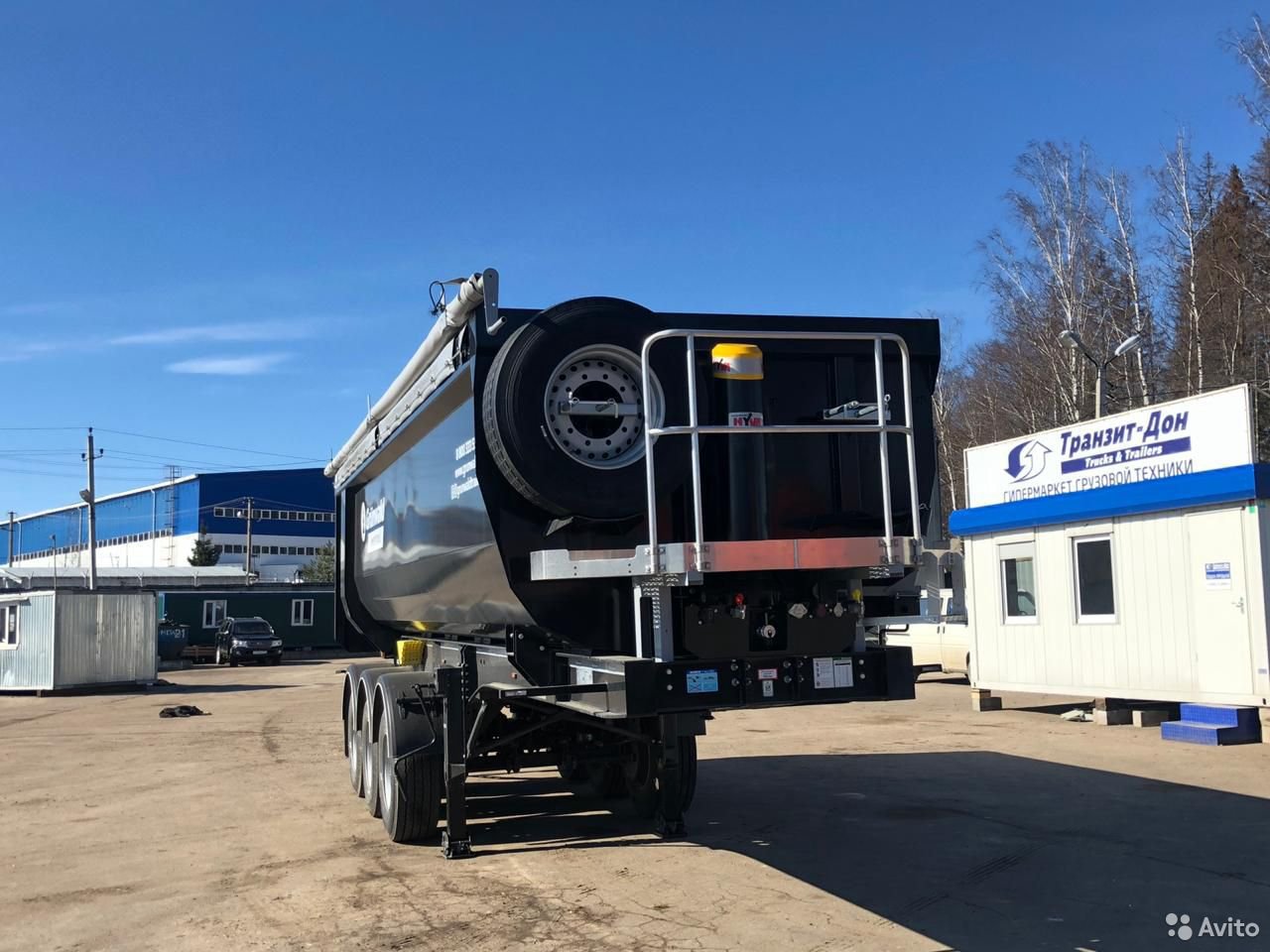 Самосвальный полуприцеп Grunwald 31 м3
