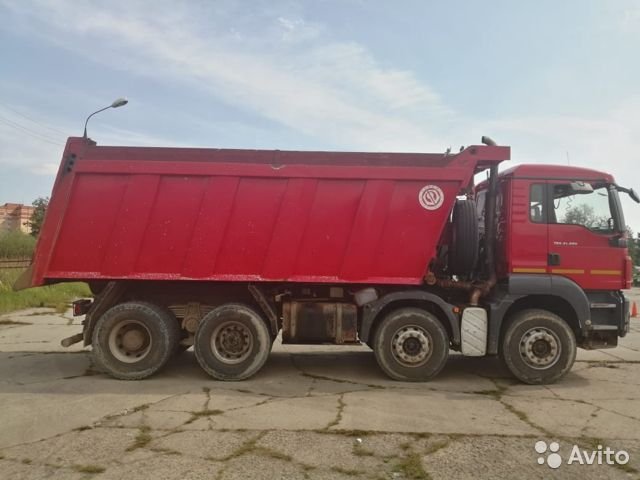 Самосвал MAN TGS 41.400