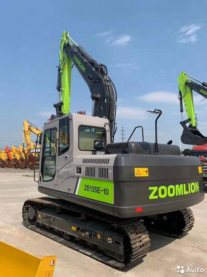 Гусеничный экскаватор Zoomlion ZE135E-10