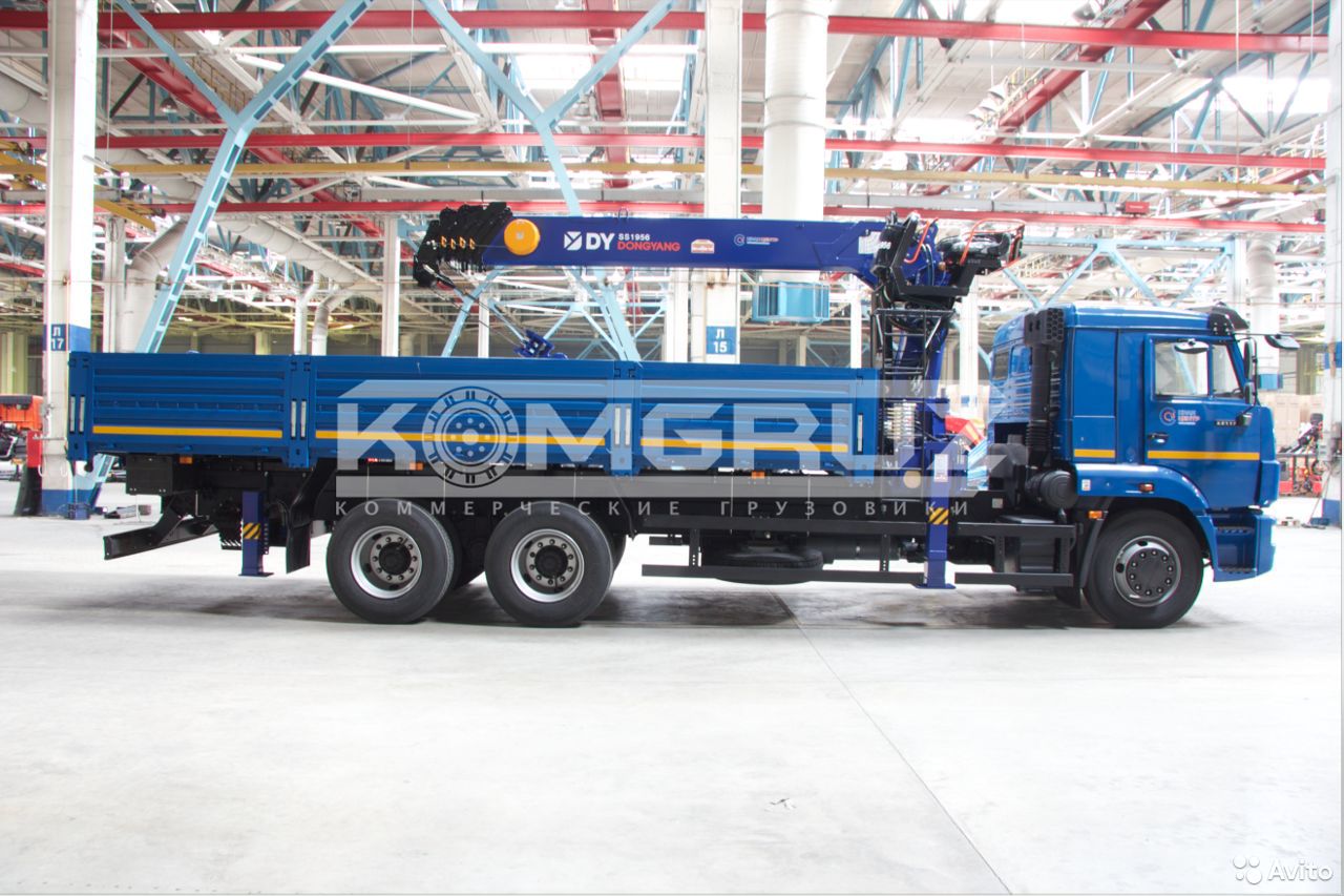 Бортовой грузовик с КМУ КамАЗ 65117 с КМУ DongYang SS1926-II