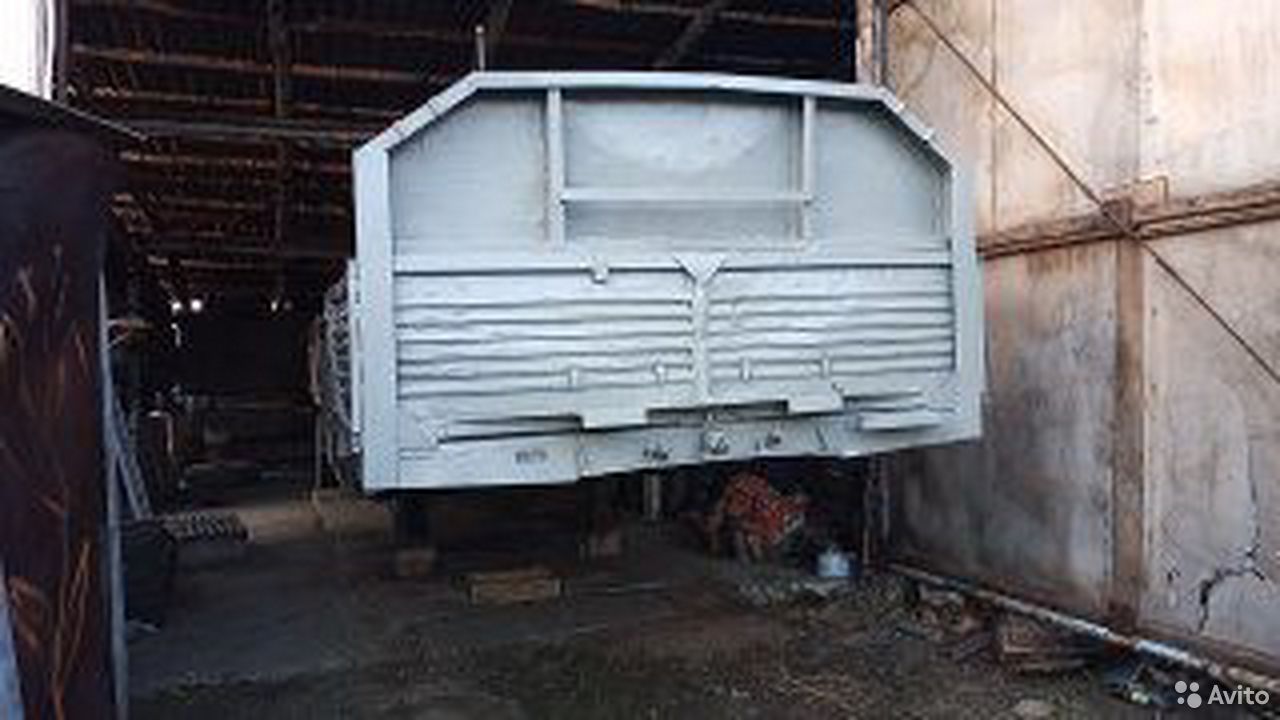 Бортовой полуприцеп ЧМЗАП 9906