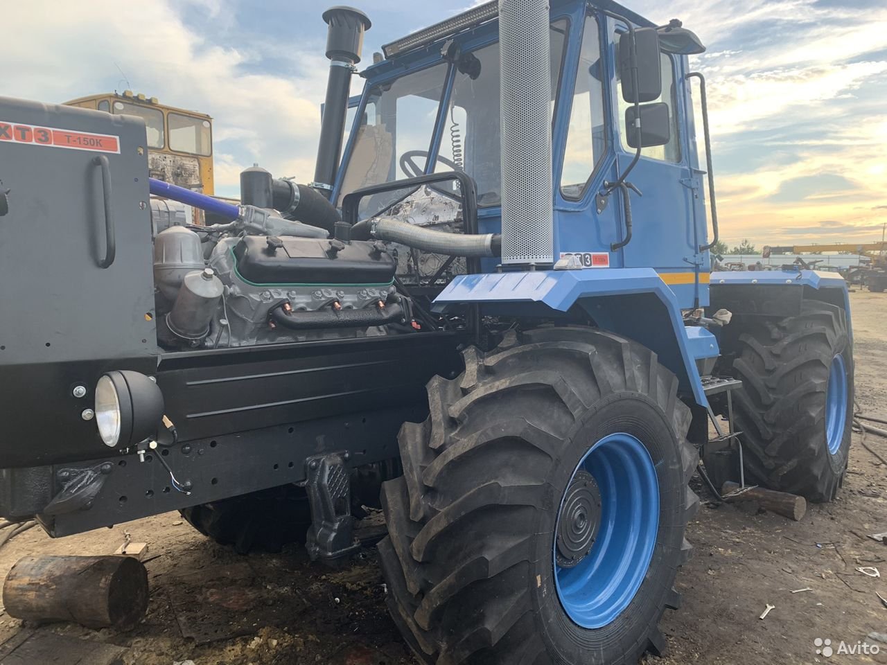 Трактор ХТЗ Т-150К