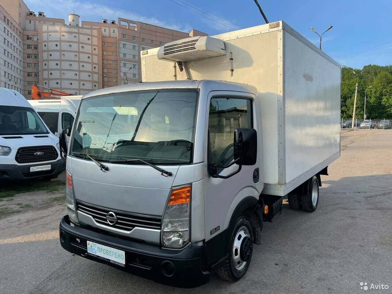 Рефрижераторный фургон Nissan Cabstar