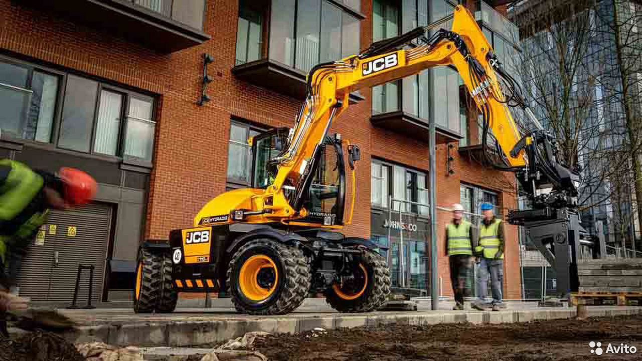 Колесный экскаватор JCB HydroDig HD110W