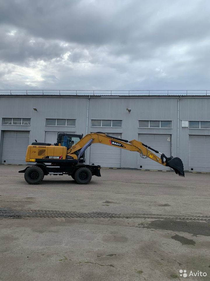 Колесный экскаватор Sany SY155W