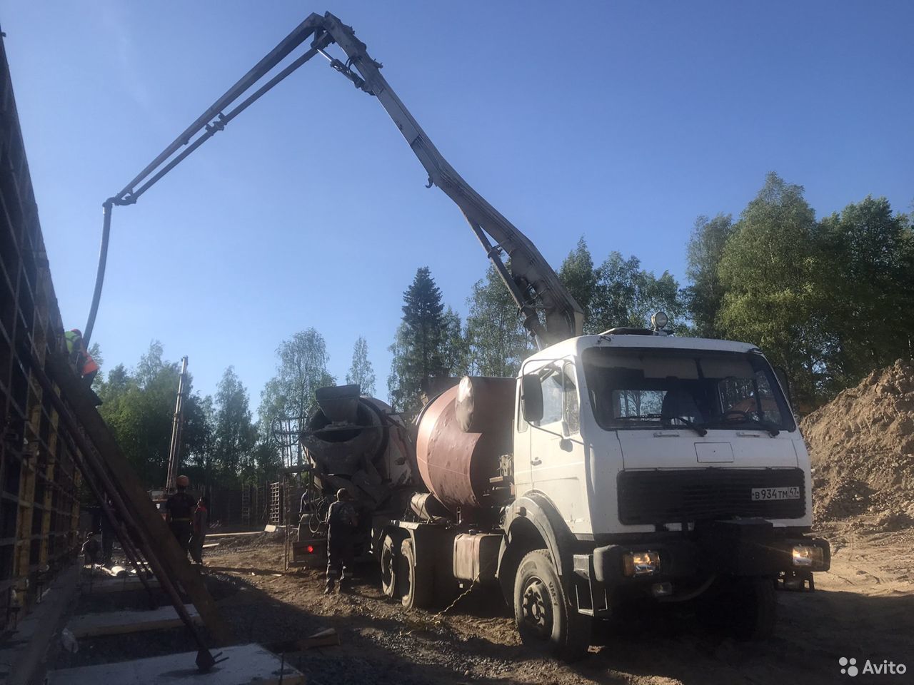 Автобетононасос Putzmeister на шасси Mercedes-Benz 2635