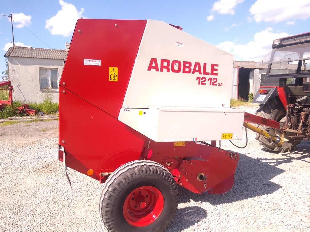 Пресс-подборщик Arobale 1212SA