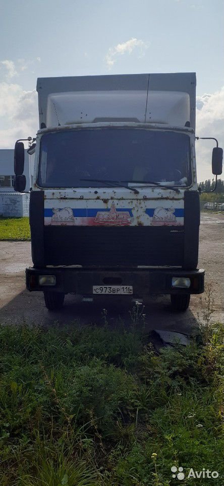 Тентованный грузовик МАЗ 4370 Зубренок