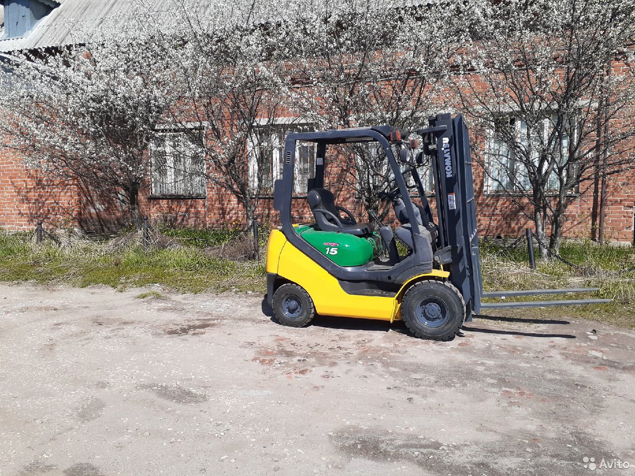 Вилочный погрузчик Komatsu