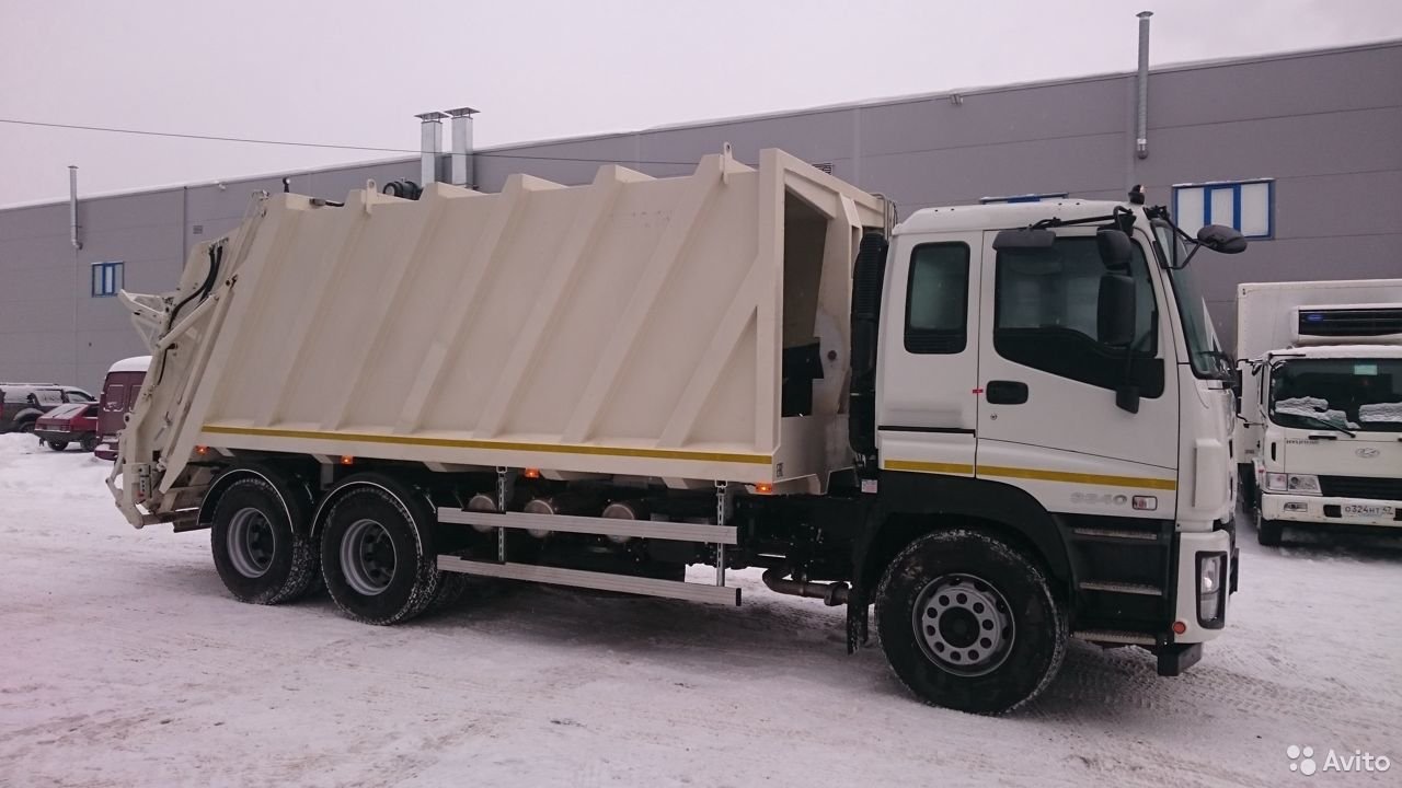Мусоровоз ISUZU Giga