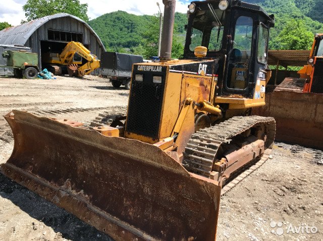 Гусеничный бульдозер Caterpillar D3C LGP