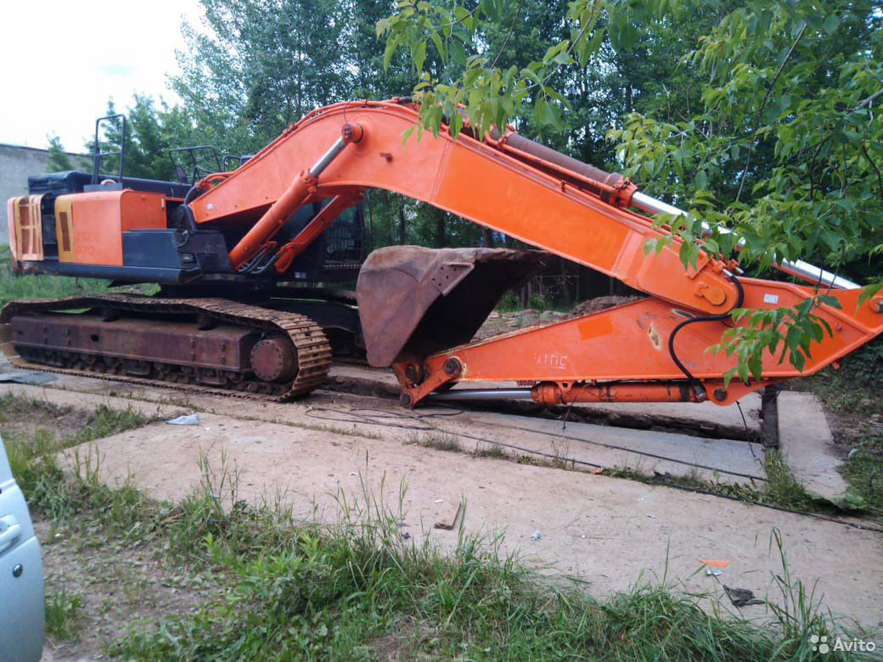 Гусеничный экскаватор Hitachi ZX470LC-5G