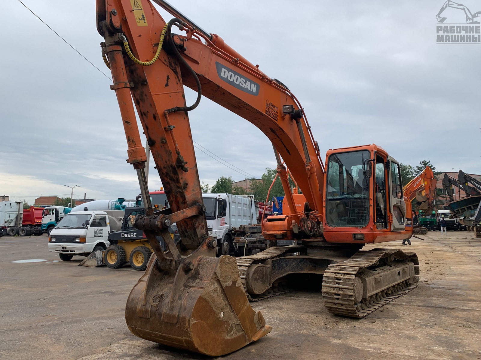 Гусеничный экскаватор DOOSAN 225NLCV