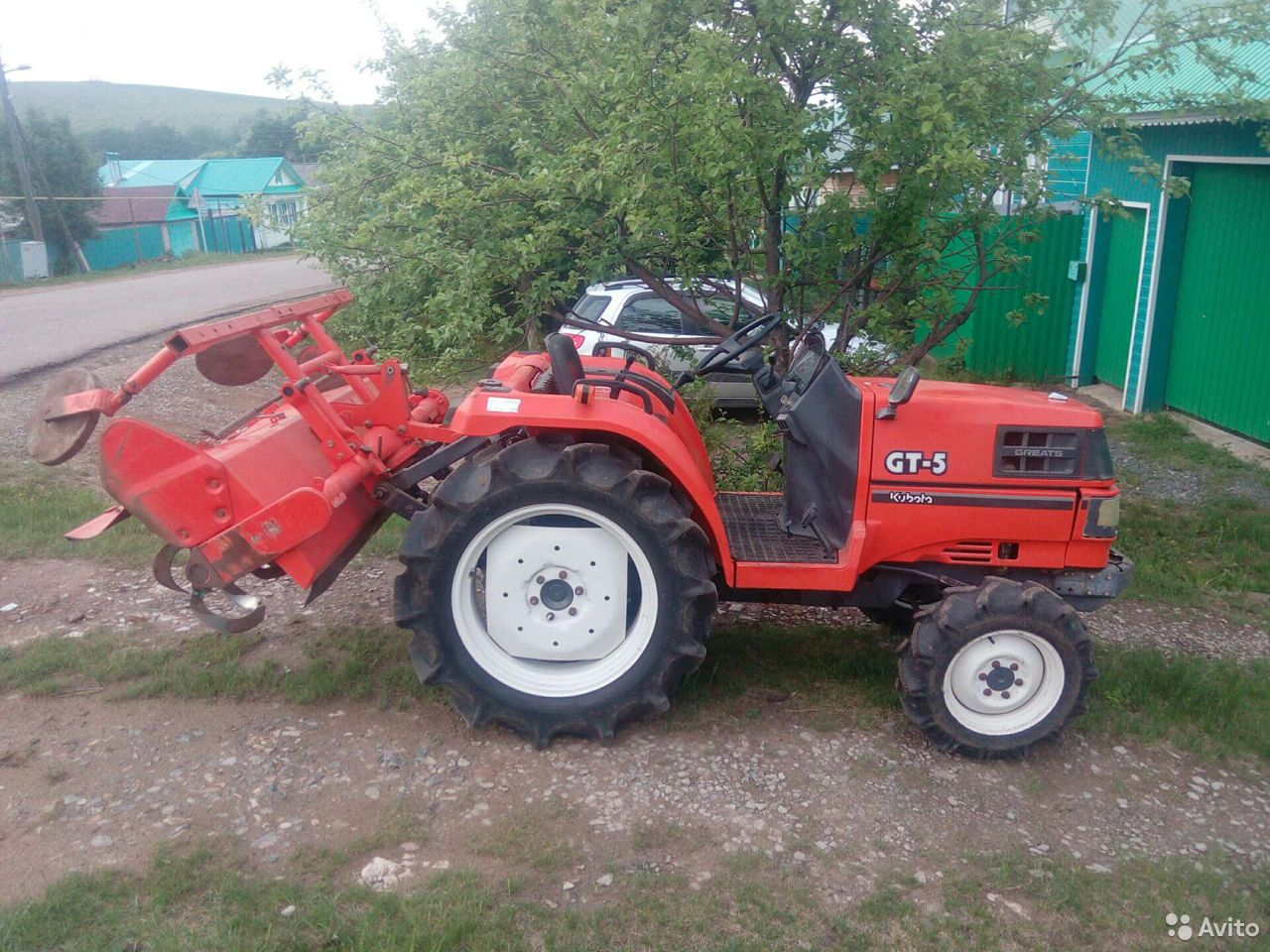 Мини-трактор Kubota GT-5