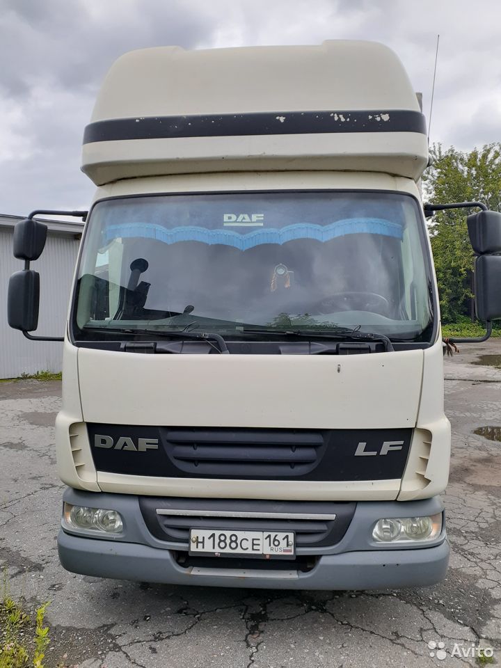 Тентованный грузовик DAF 45.160