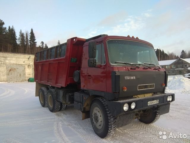 Самосвал Tatra 815