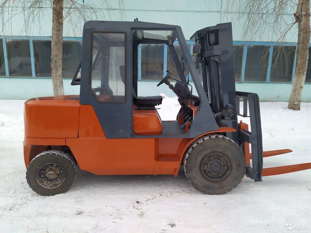 Вилочный погрузчик Nissan F28B