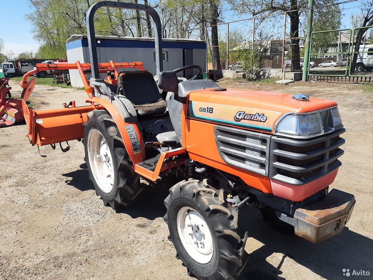 Мини-трактор Kubota GB18