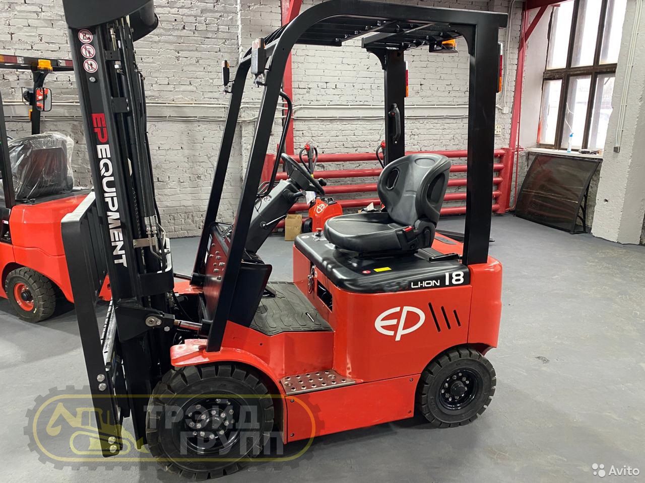 Вилочный электропогрузчик EP Equipment СРD25L2