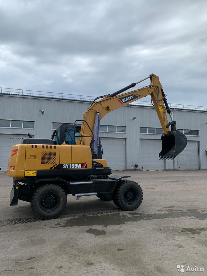 Колесный экскаватор Sany SY155W