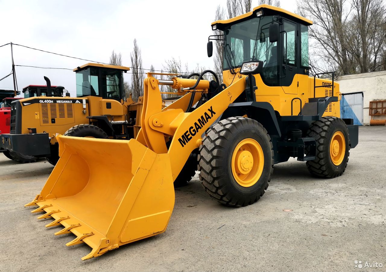 Фронтальный погрузчик MegaMax GX938G