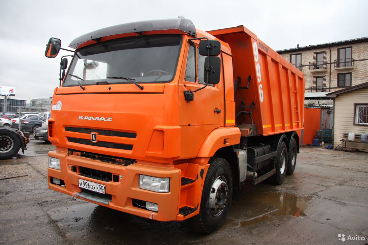 Самосвал КамАЗ 6520