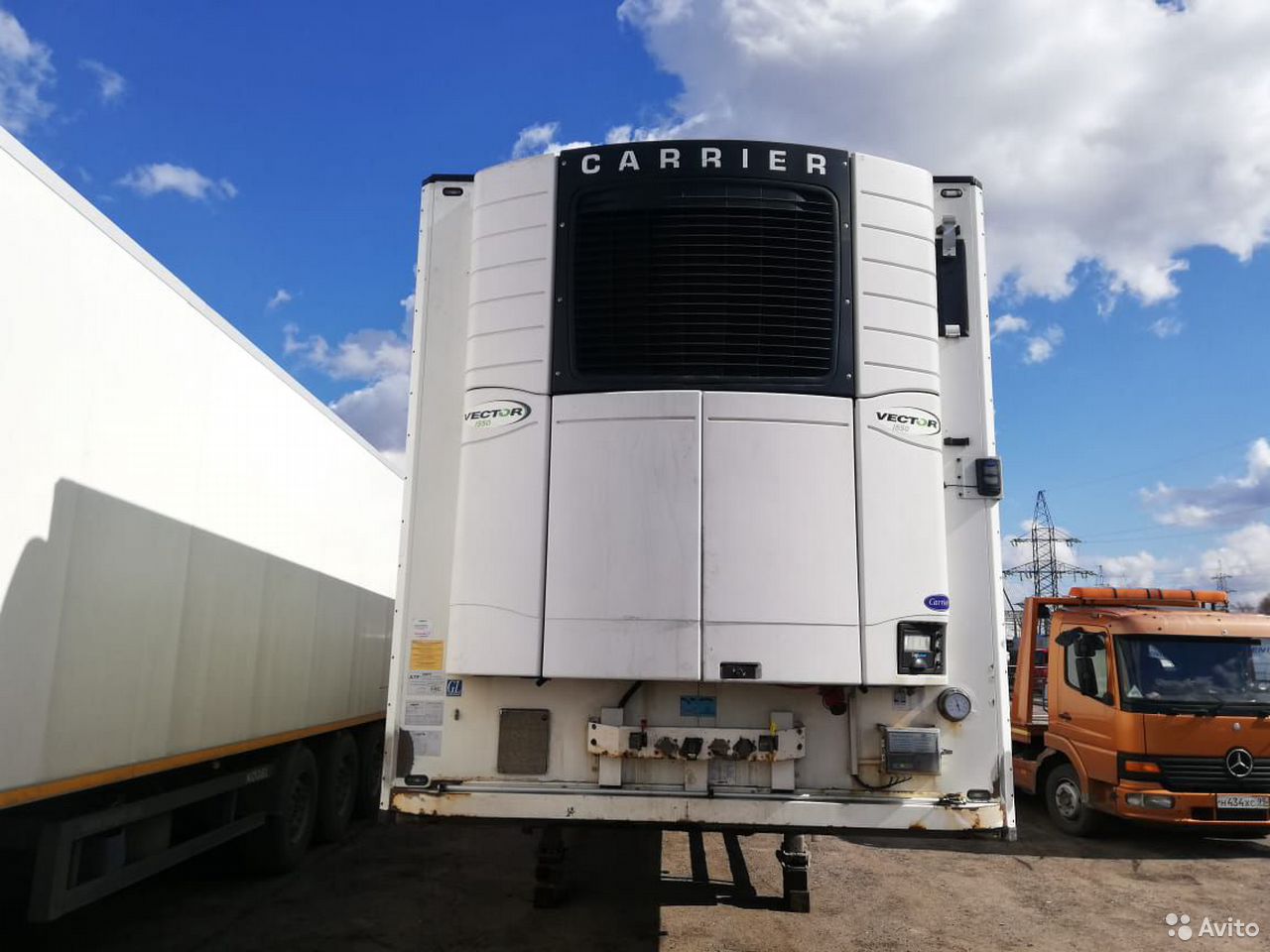 Полуприцеп рефрижератор Schmitz Cargobull SKO 24