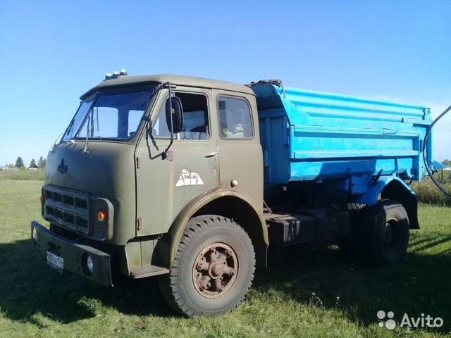 Самосвал МАЗ 5549