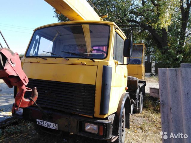 Автокран Ивановец КС-35715-1 на шасси МАЗ