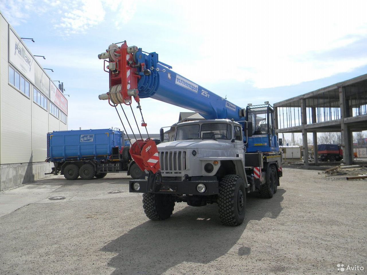 Автокран Клинцы ПКС-55713-3К-4В на шасси УРАЛ 4320