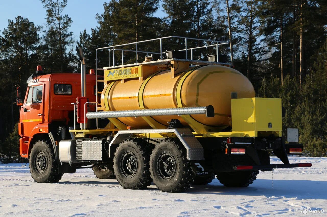 Автоцистерна КамАЗ 43118-50 АЦК-10