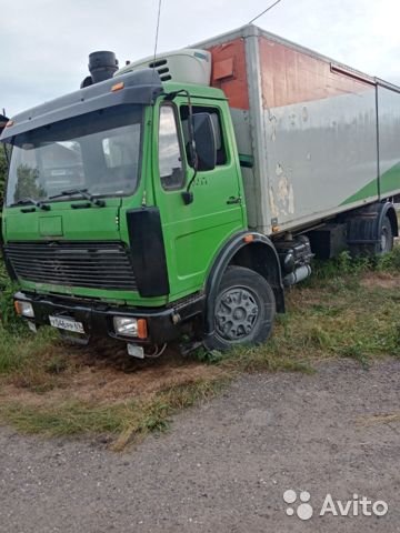 Грузовой фургон Mercedes-Benz 1419