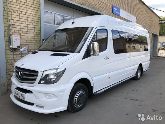 Микроавтобус Mercedes-Benz Sprinter