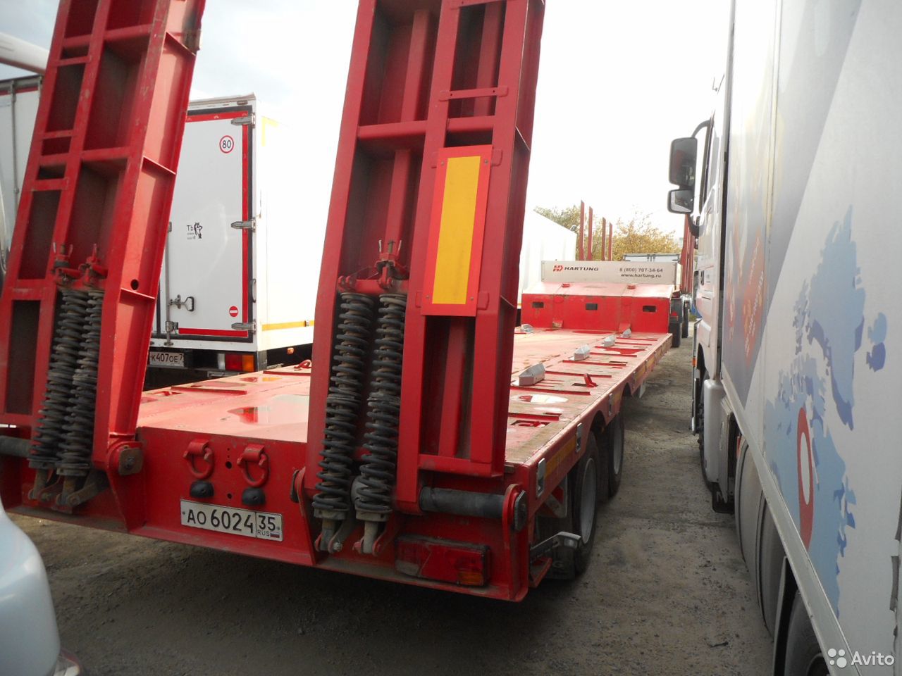 Полуприцеп тяжеловоз Hartung 942000
