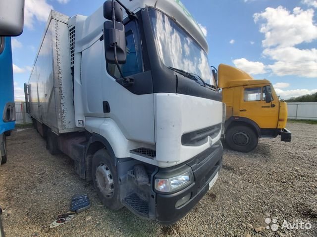 Седельный тягач Renault