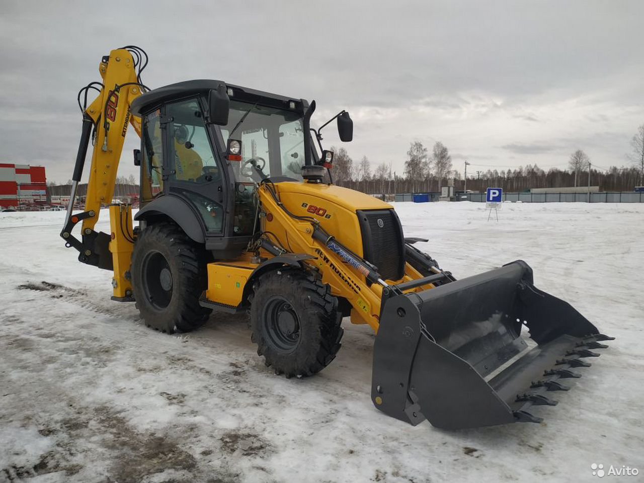 Экскаватор-погрузчик New Holland B80B