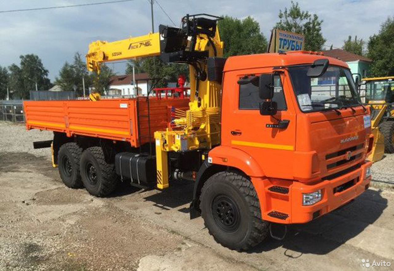 Бортовой грузовик с КМУ КамАЗ 43118-23027-50 с КМУ Soosan SCS746L