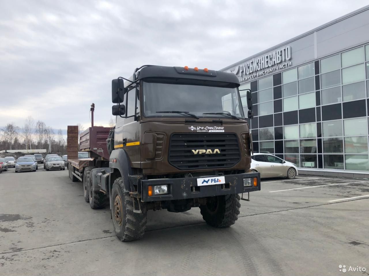 Седельный тягач Урал 44202-3511-82
