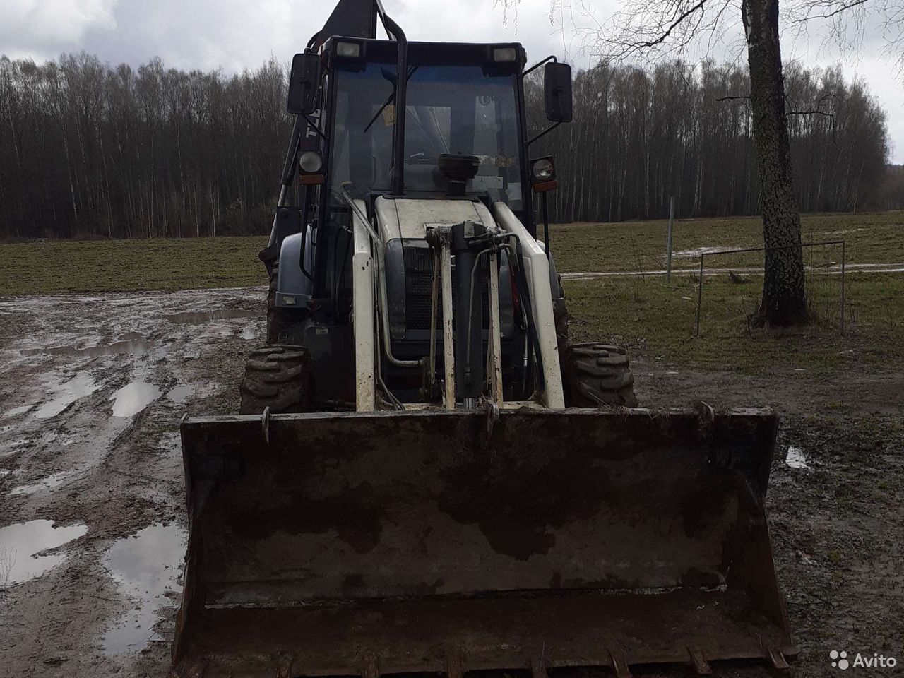 Экскаватор-погрузчик Terex