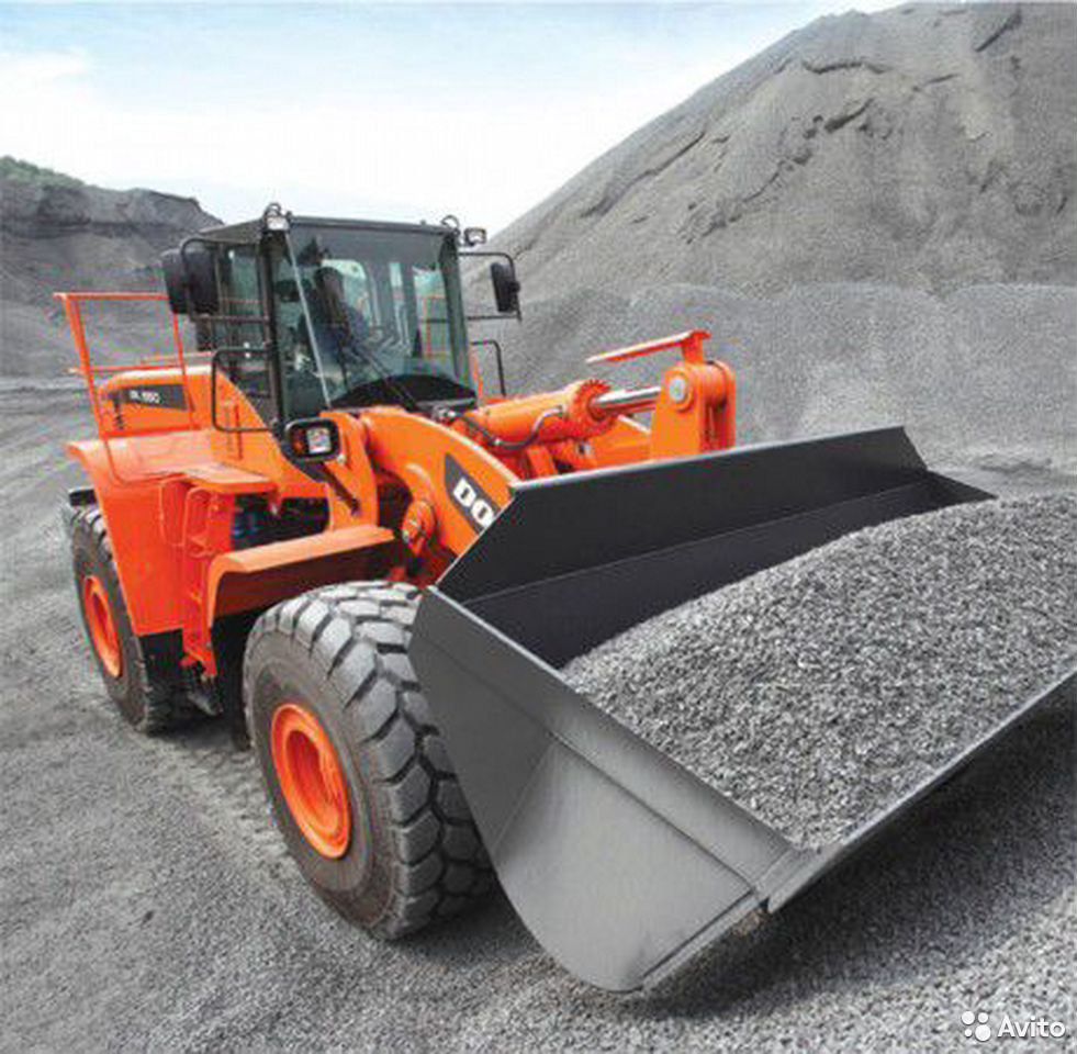 Фронтальный погрузчик Doosan DL550А