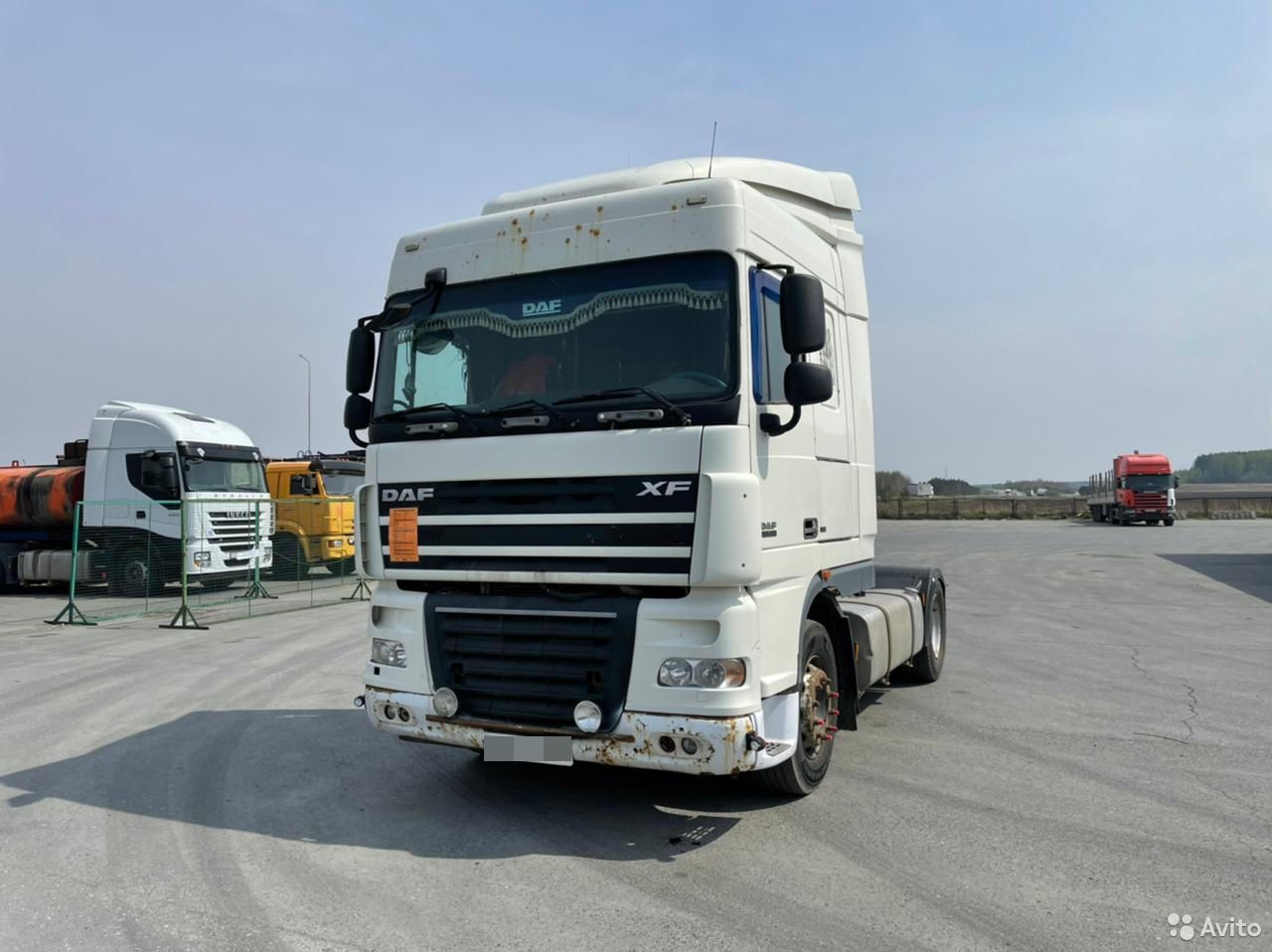 Седельный тягач DAF XF 105.460