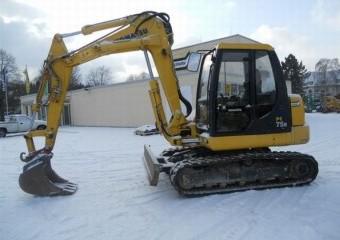 Мини-экскаватор Komatsu PC75